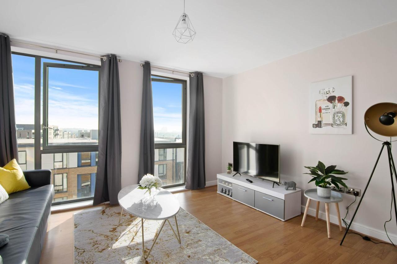 Spacious & Cosy, Netflix, Parking, Colindale Station Hendon Eksteriør billede