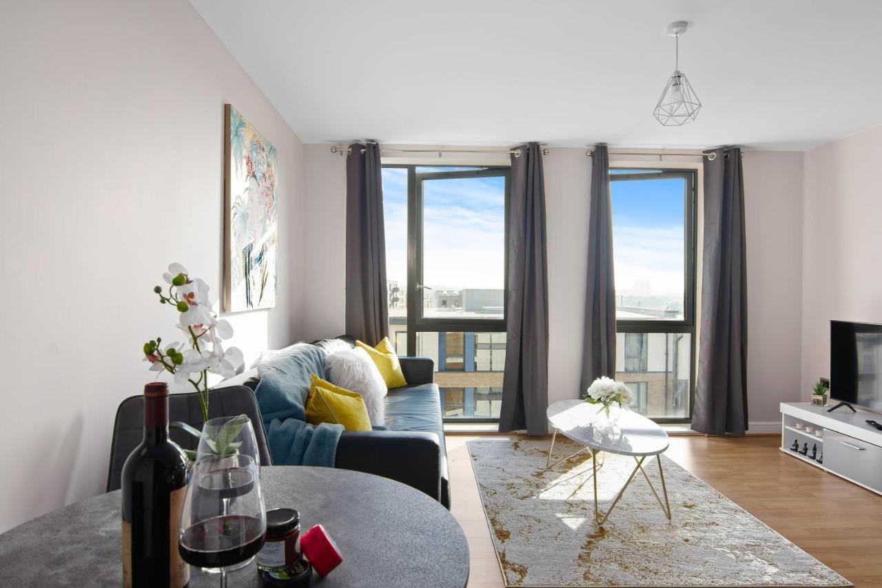 Spacious & Cosy, Netflix, Parking, Colindale Station Hendon Eksteriør billede