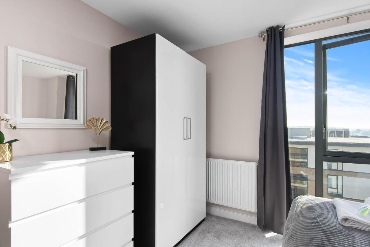 Spacious & Cosy, Netflix, Parking, Colindale Station Hendon Eksteriør billede