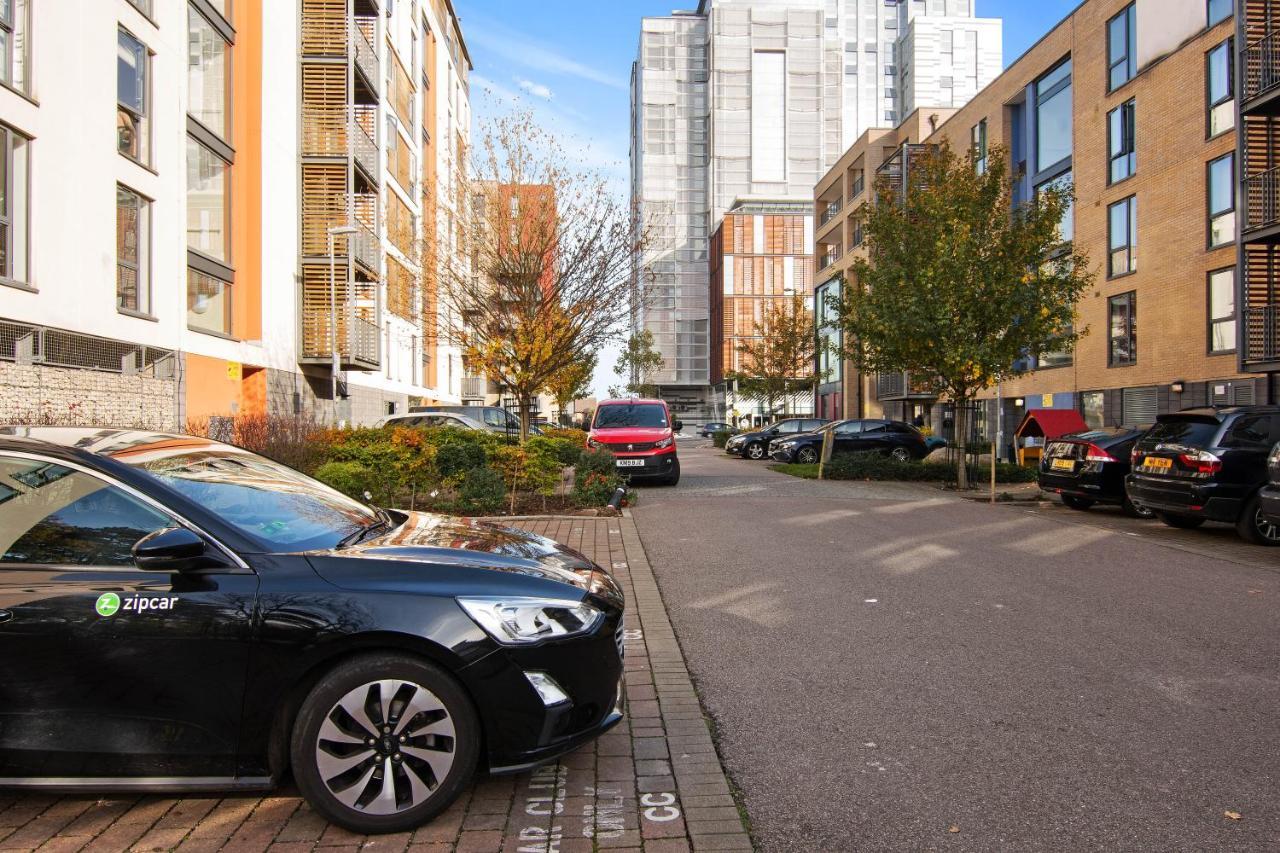 Spacious & Cosy, Netflix, Parking, Colindale Station Hendon Eksteriør billede